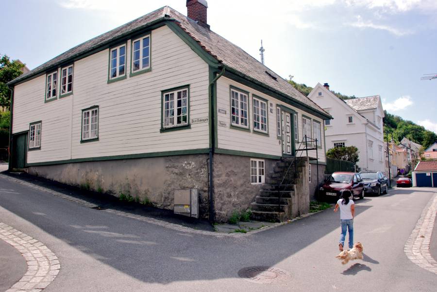 Bilstadhuset, hjørnet Nygaten - Øvre bekkegate