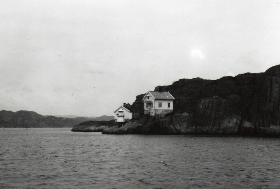 Grunnesundholmen fyrstasjon