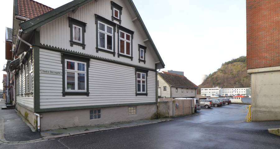 Nedre bekkegate